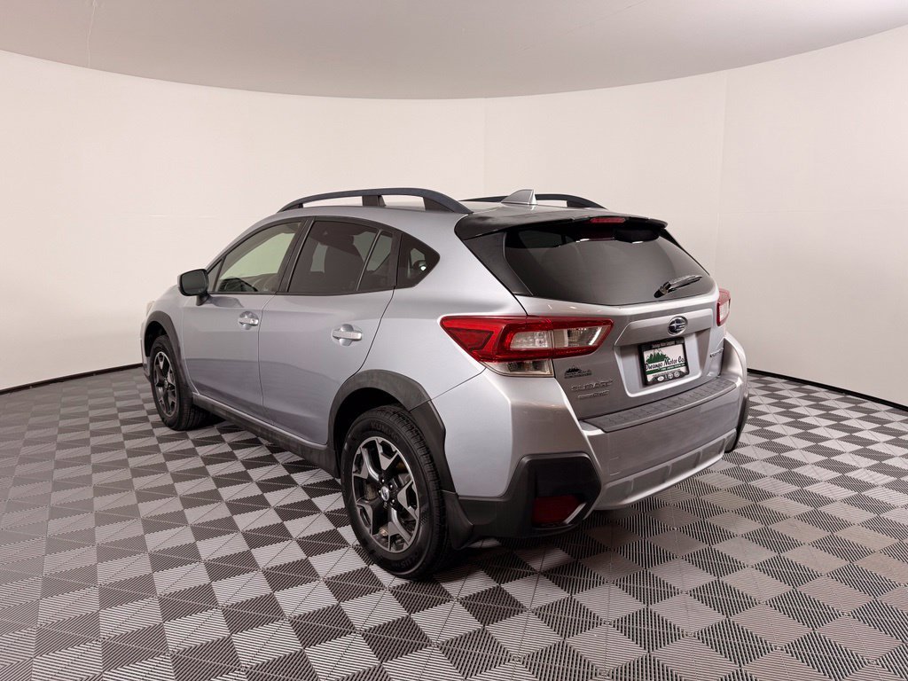 Used 2018 Silver Subaru 2.0i Premium image 11