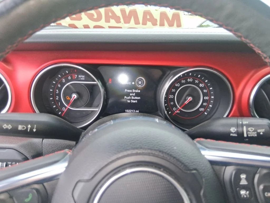 Used 2020 Silver Jeep Rubicon image 13
