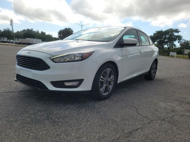 Used 2018 Ford Focus SE with VIN 1FADP3FE2JL307225 for sale in Bradenton, FL