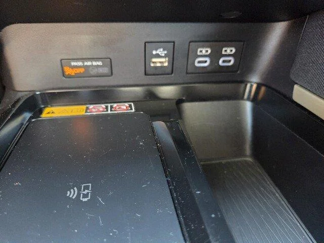 Used 2025 BLACK Toyota LE image 20