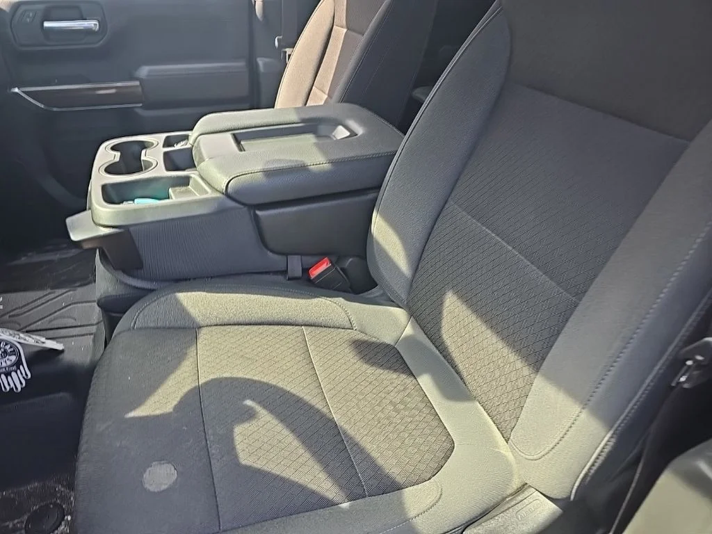 Used 2022 Blue Chevrolet LT image 9