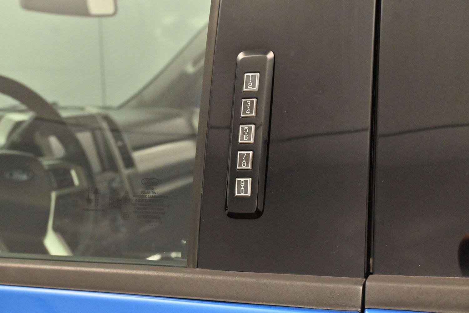 Used 2020 Velocity Blue Ford Lariat image 9