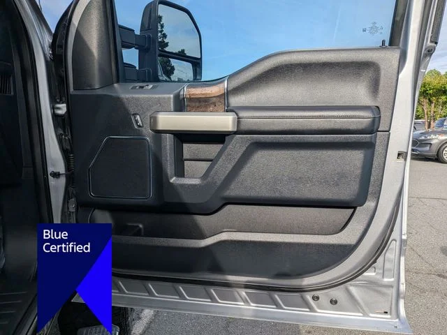 Used 2022 Silver Ford Lariat image 31