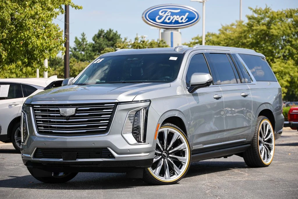 2025 Cadillac Escalade ESV