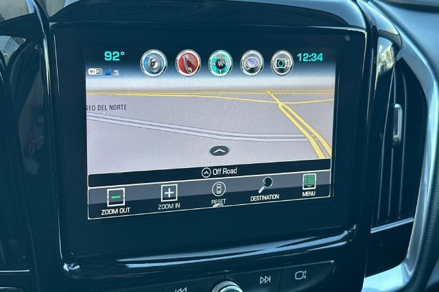 Used 2018 Beige Chevrolet Premier image 19
