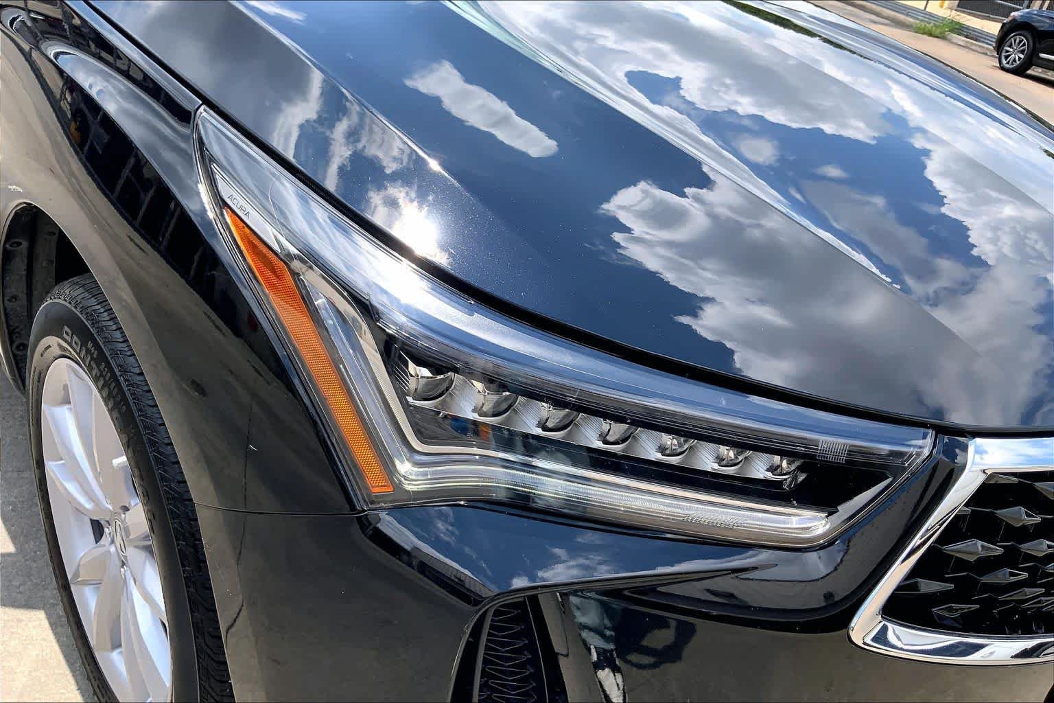 Used 2024 Majestic Black Pearl Acura  image 27