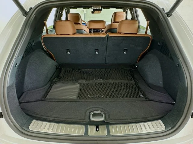 New 2026 White Genesis 2.5T Advanced image 25