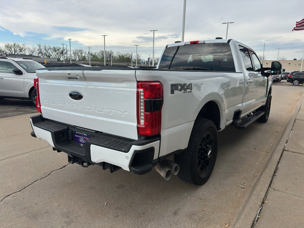Used 2025 Oxford White Ford XLT image 5