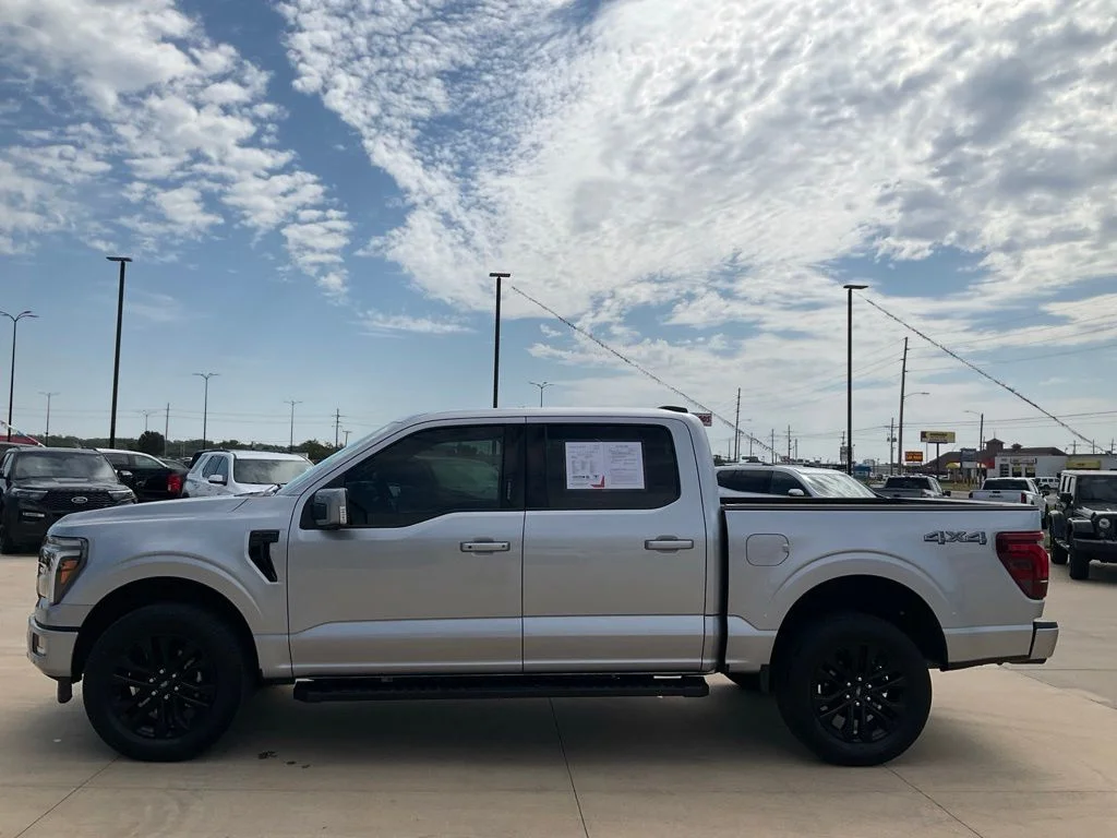 Used 2024 Silver Ford Lariat image 36