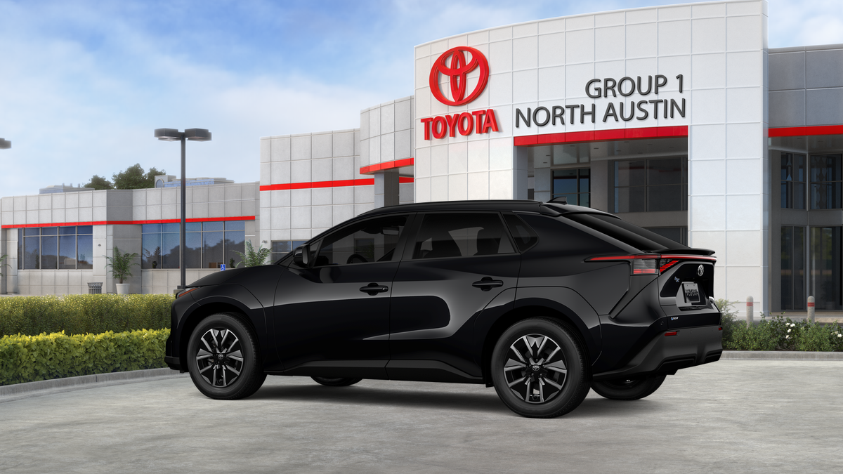 New 2026 Midnight Black Metallic Toyota XLE image 5