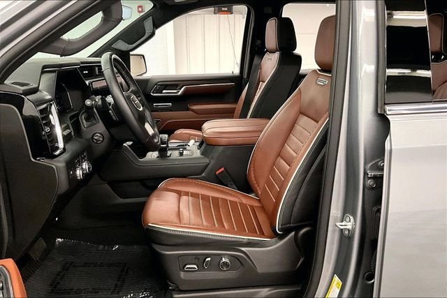 Used 2024 Sterling Metallic GMC Denali Ultimate image 25