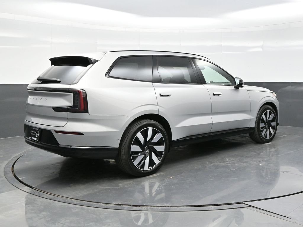 2025 Volvo EX90 Ultra - Photo 7