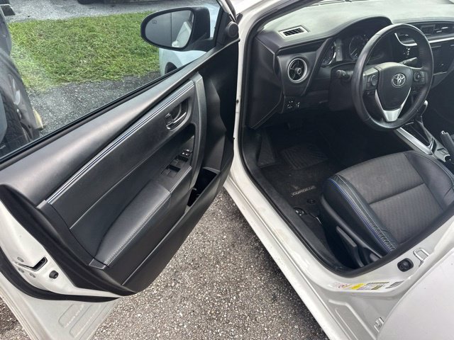 Used 2017 Super White Toyota SE image 2