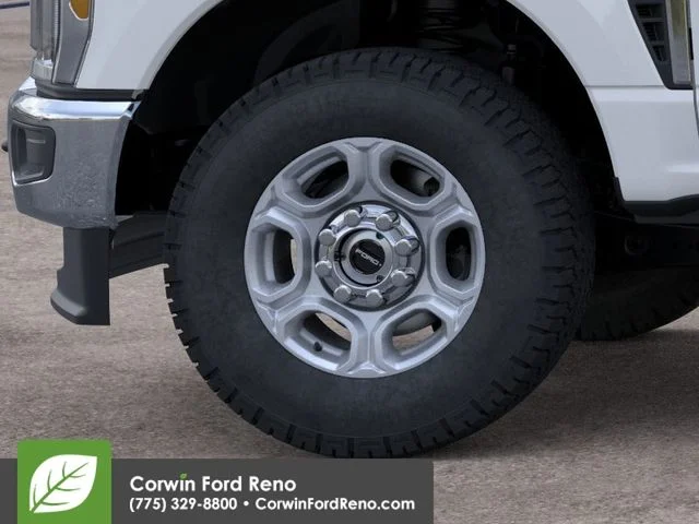 New 2026 Oxford White Ford XLT image 21