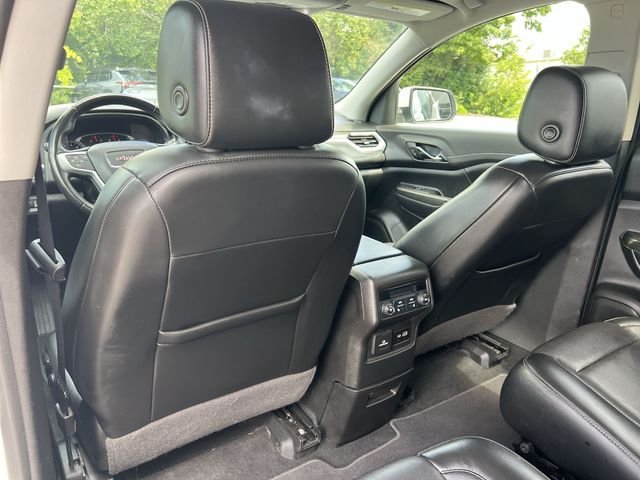 Used 2020 White GMC SLT image 38