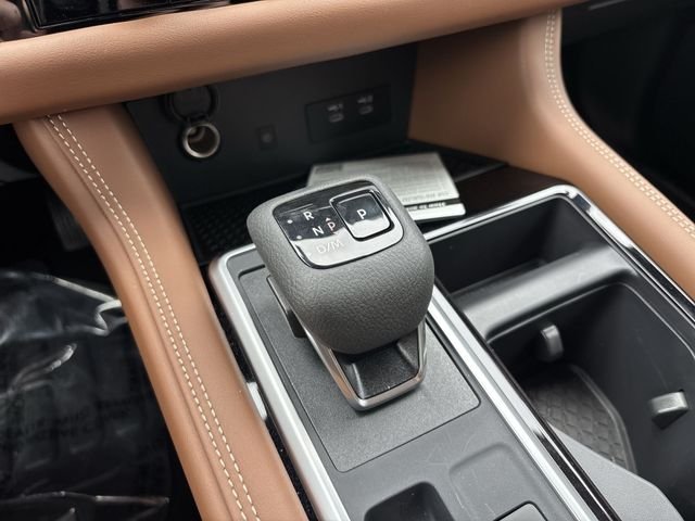 New 2026 Black Nissan Platinum image 19
