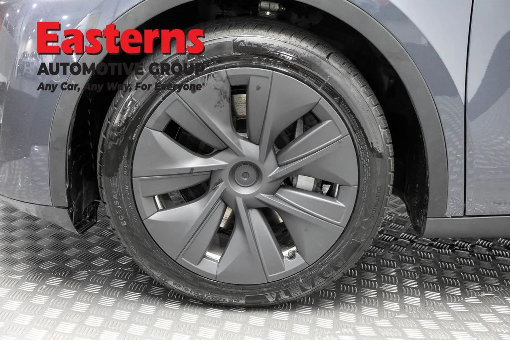 Used 2022 Gray Tesla Long Range image 25