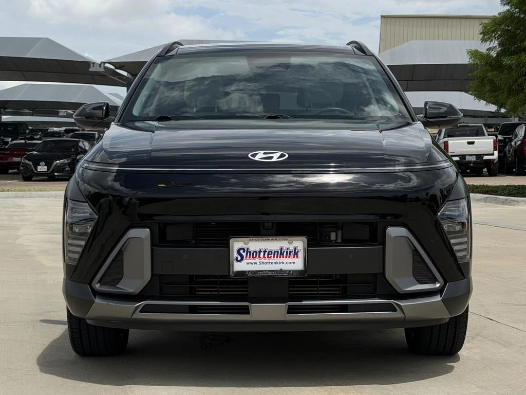 Used 2024 Black Hyundai Limited image 7