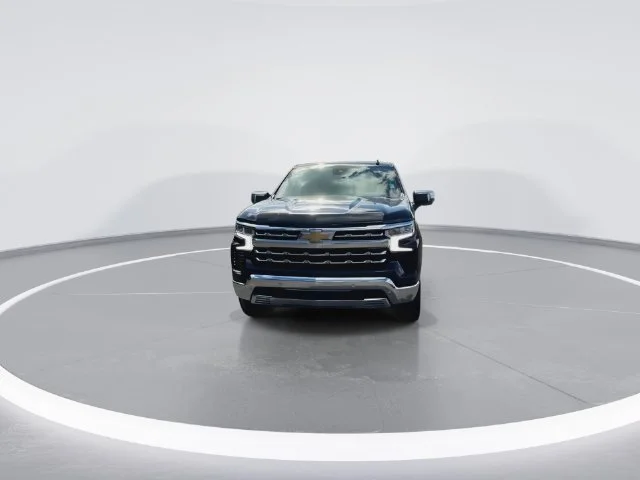 Used 2022 Gray Chevrolet LTZ image 4