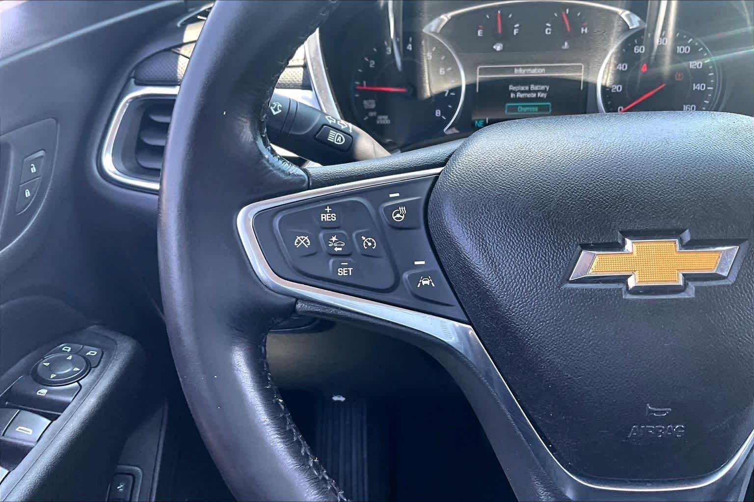 Used 2018 Silver Ice Metallic Chevrolet Premier image 24