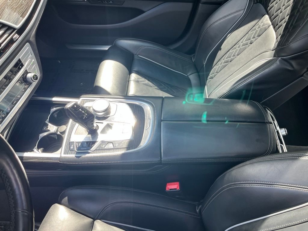 Certified Used 2022 Black Sapphire Metallic BMW 740i xDrive image 18