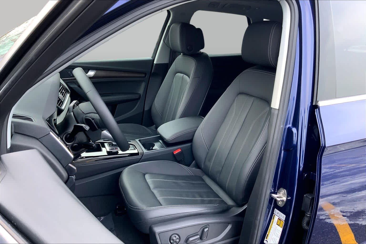 Used 2023 Navarra Blue Metallic Audi S line Premium Plus image 8