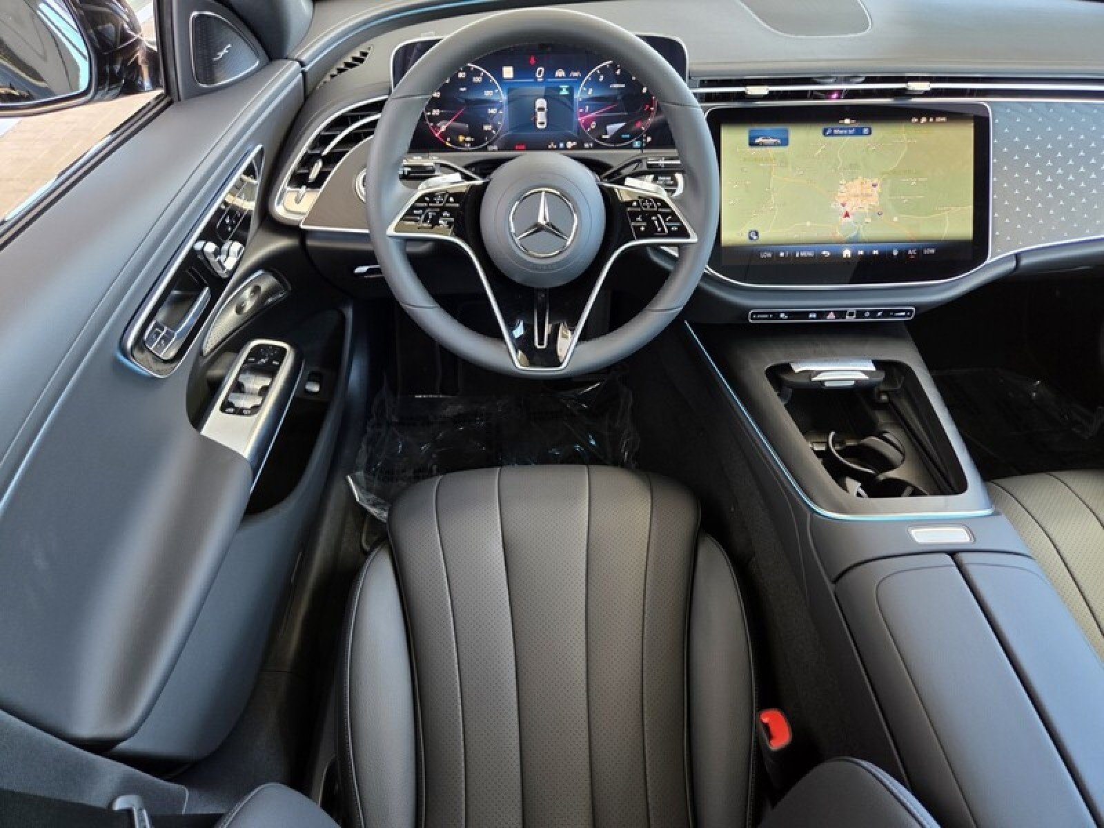 New 2027 Black Mercedes-Benz E 450 4MATIC® Sedan image 13
