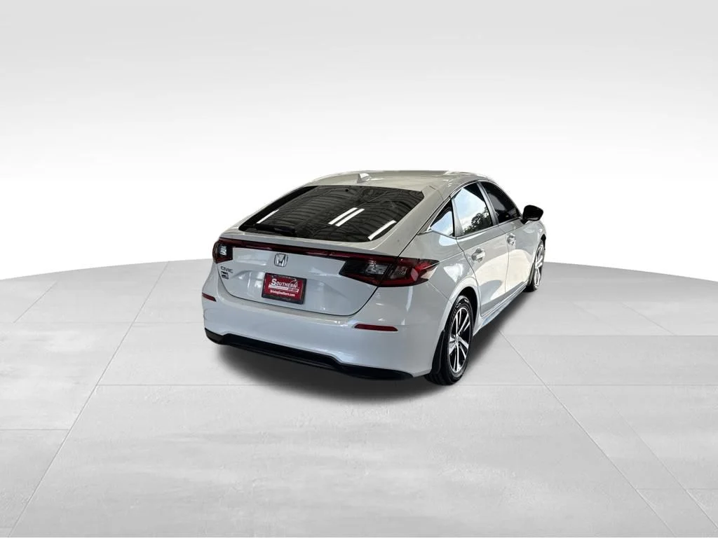Used 2023 White Honda LX image 7
