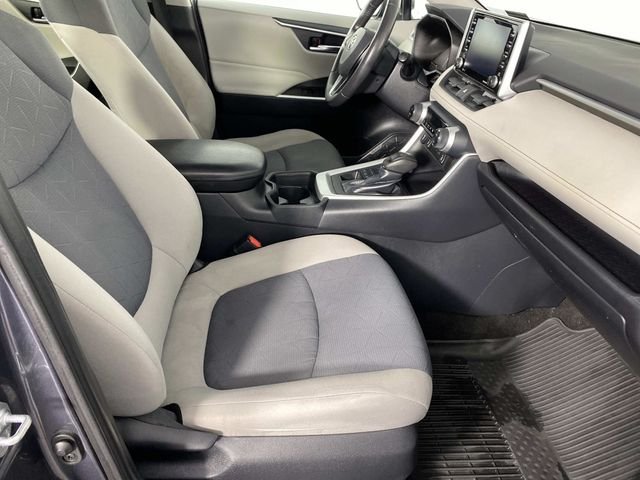 Used 2019 Gray Toyota XLE image 11