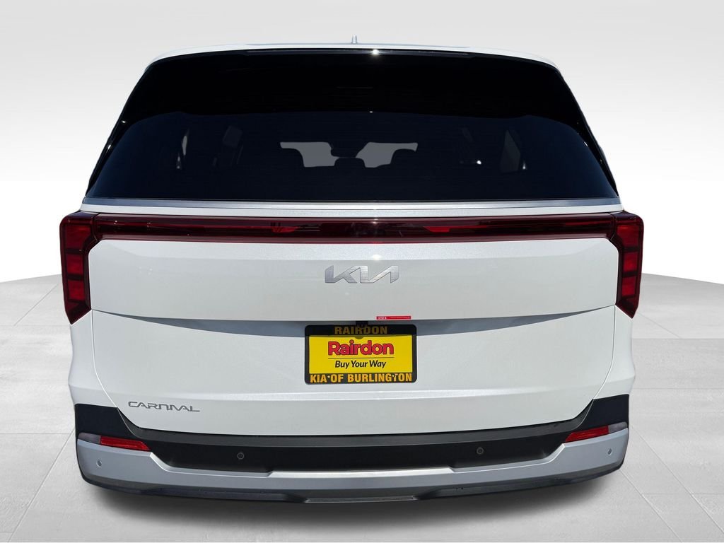 New 2026 Snow White Pearl Kia LXS image 6