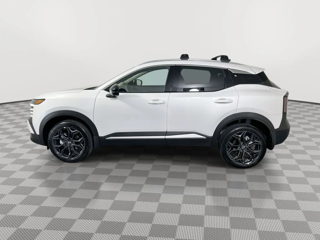 New 2026 White Nissan SR image 5
