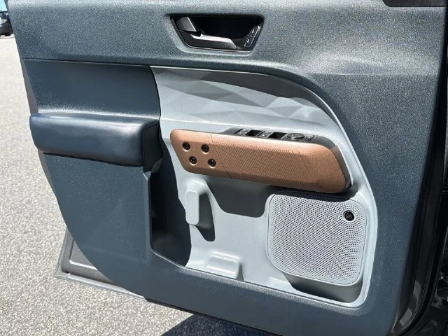 Used 2024 Gray Ford Lariat image 31