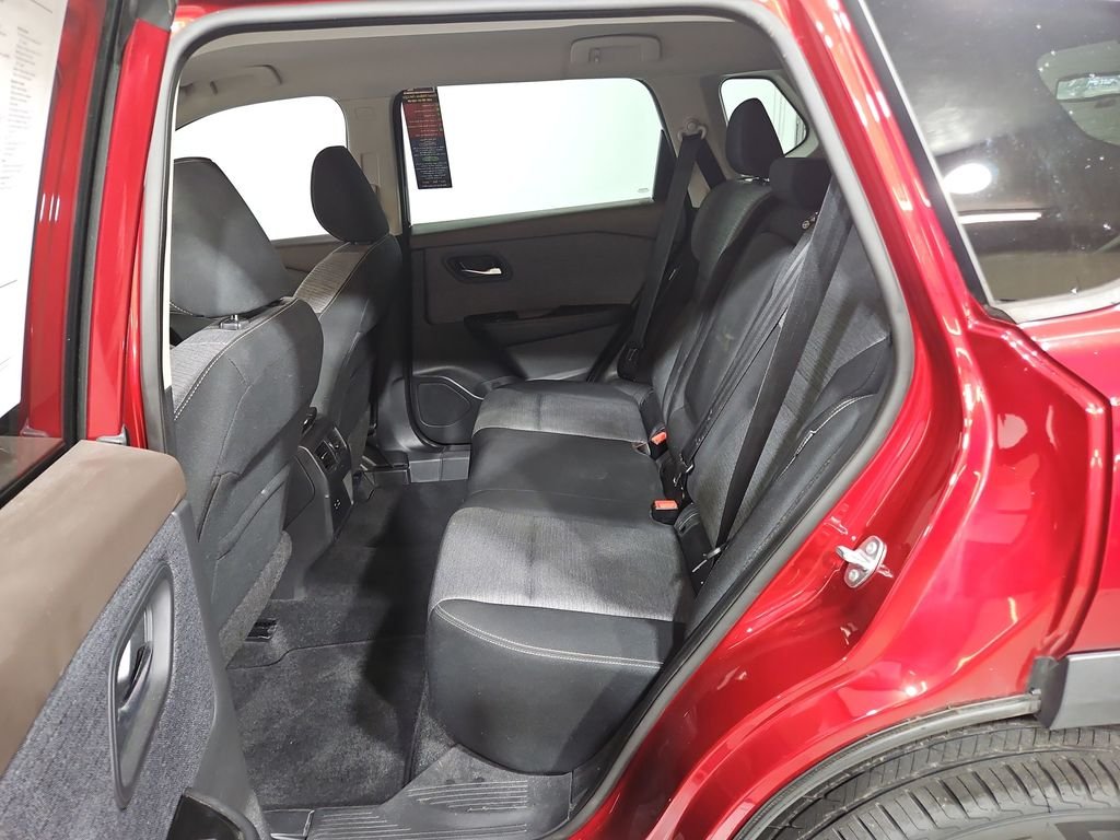 Used 2021 Scarlet Nissan SV image 24
