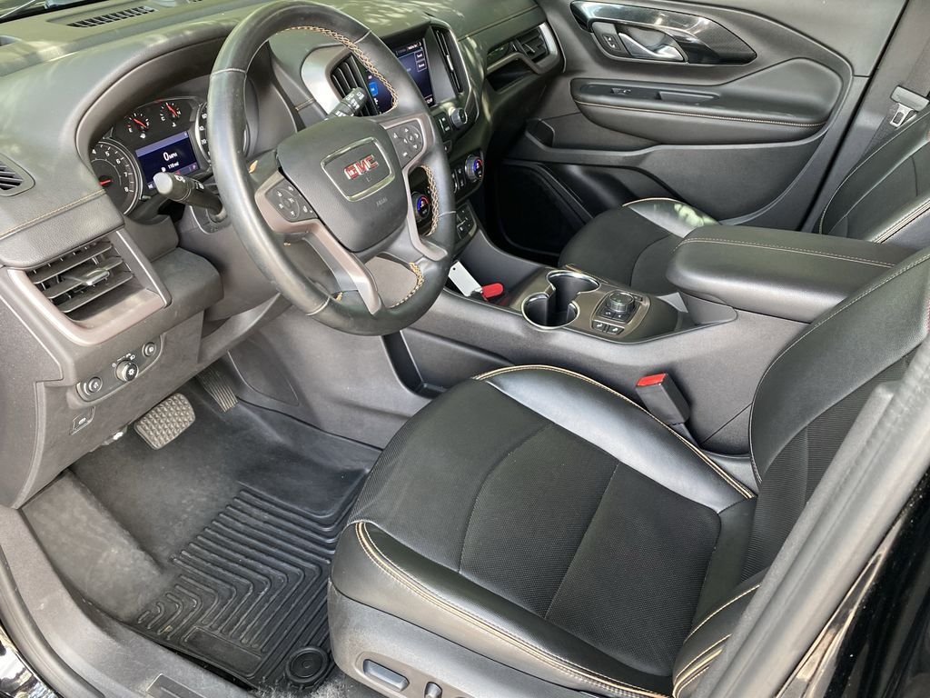 2024 GMC Terrain AT4 - Photo 10