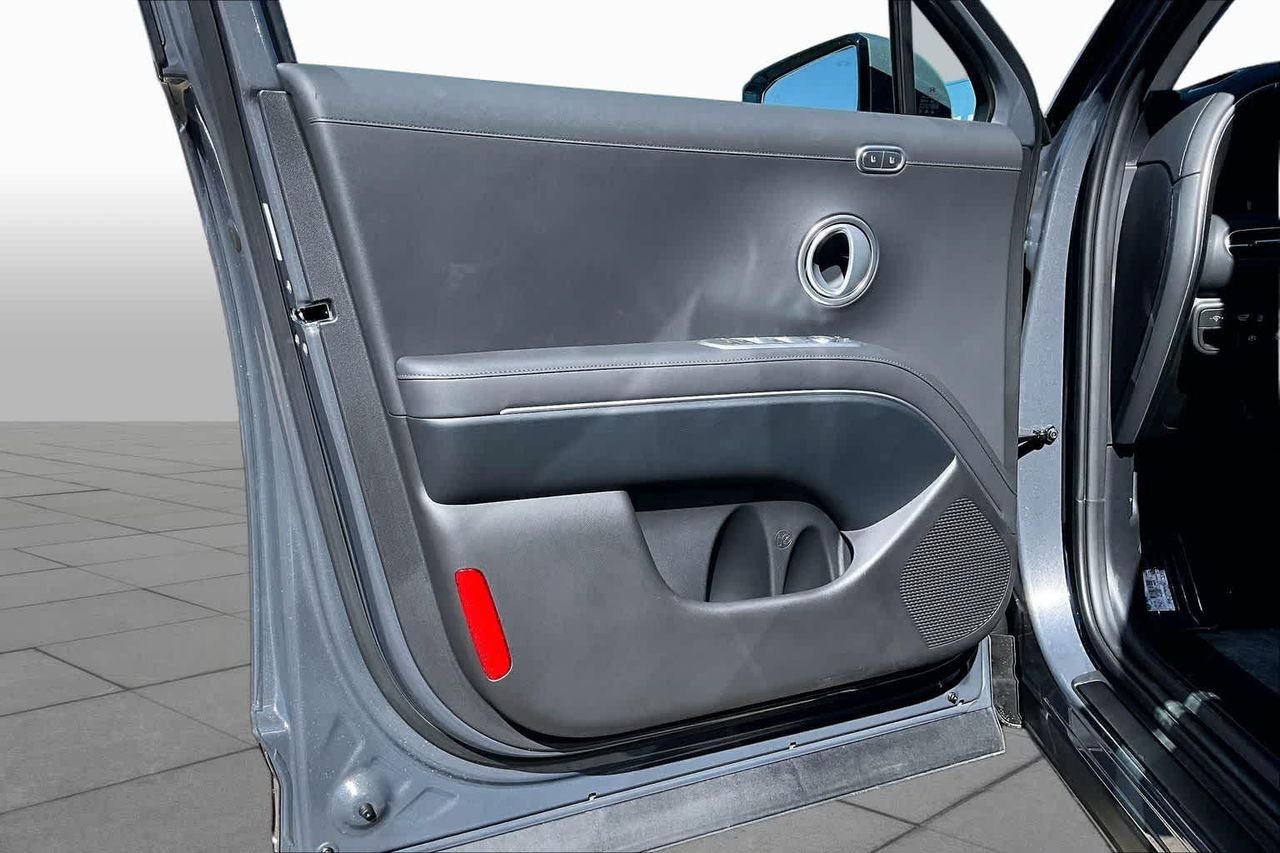 New 2026 Ecotronic Gray Pearl Hyundai Limited image 10