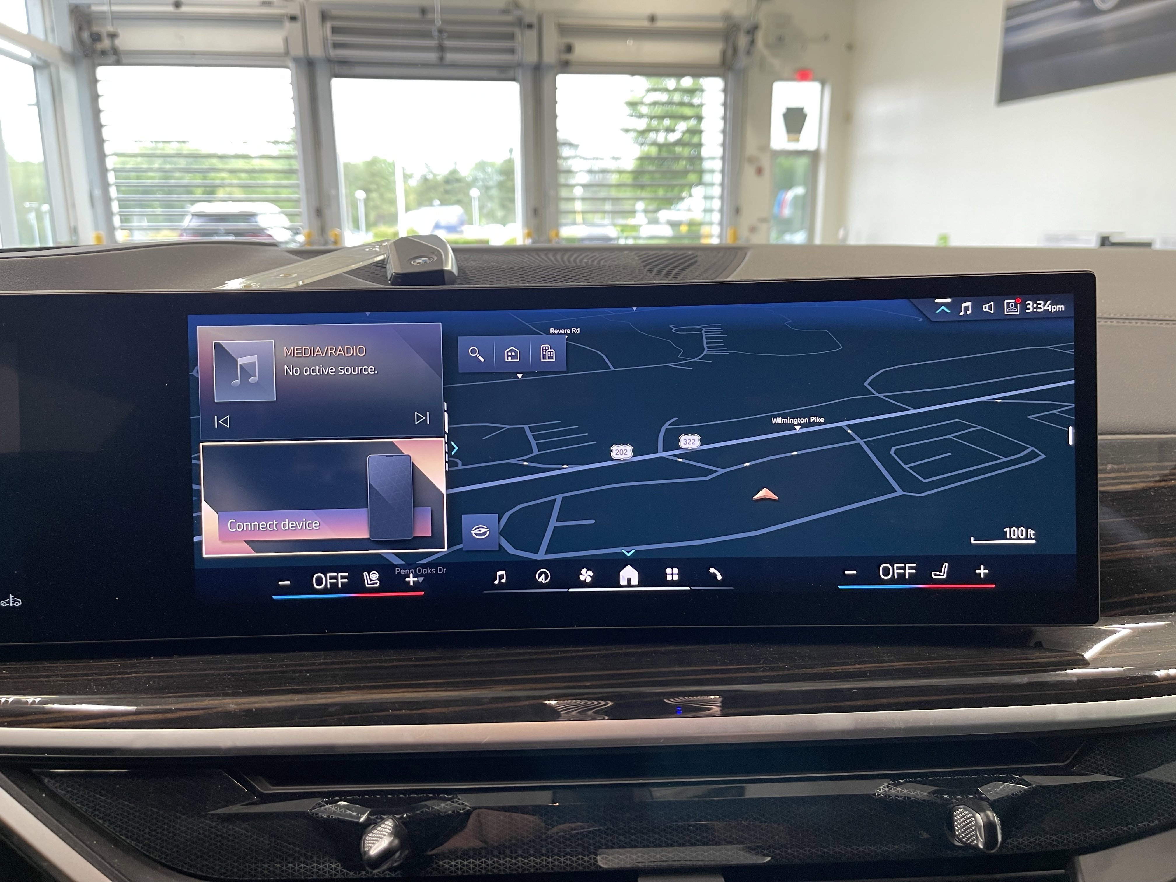 Used 2026 SKYSCRAPER GREY M BMW xDrive40i image 11