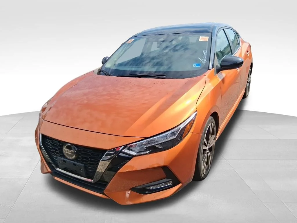 Used 2021 Orange Nissan SR image 3