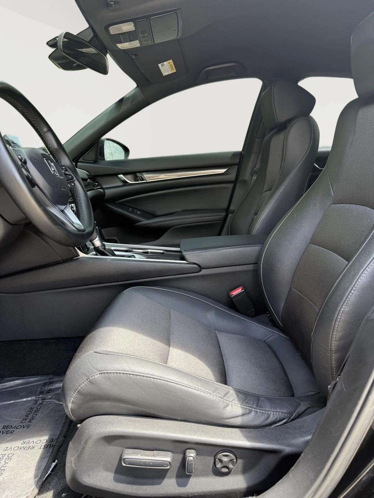 Used 2019 Crystal Black Pearl Honda Sport image 9