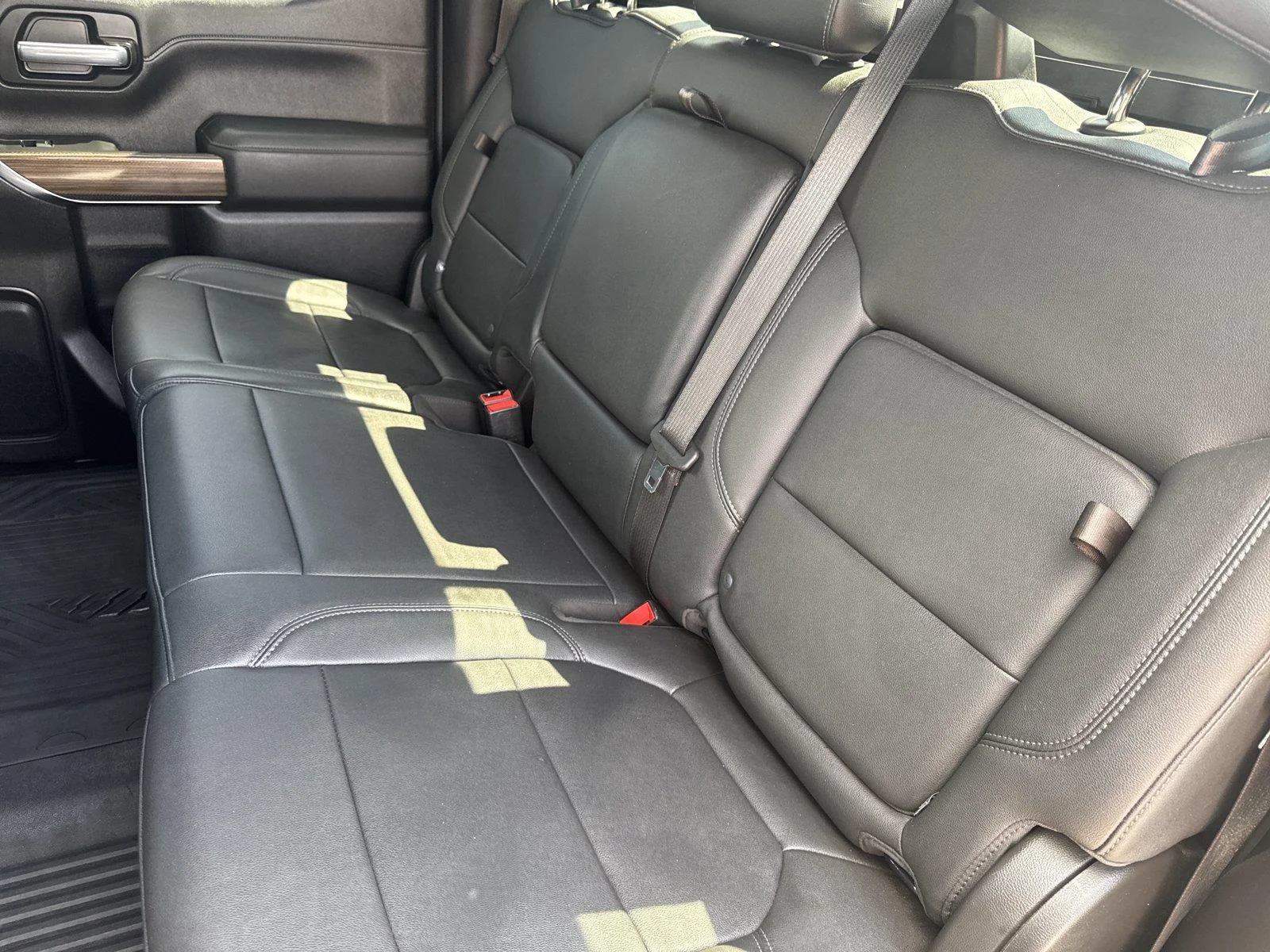 Used 2021 SHADOW GRAY METALLIC Chevrolet RST image 32