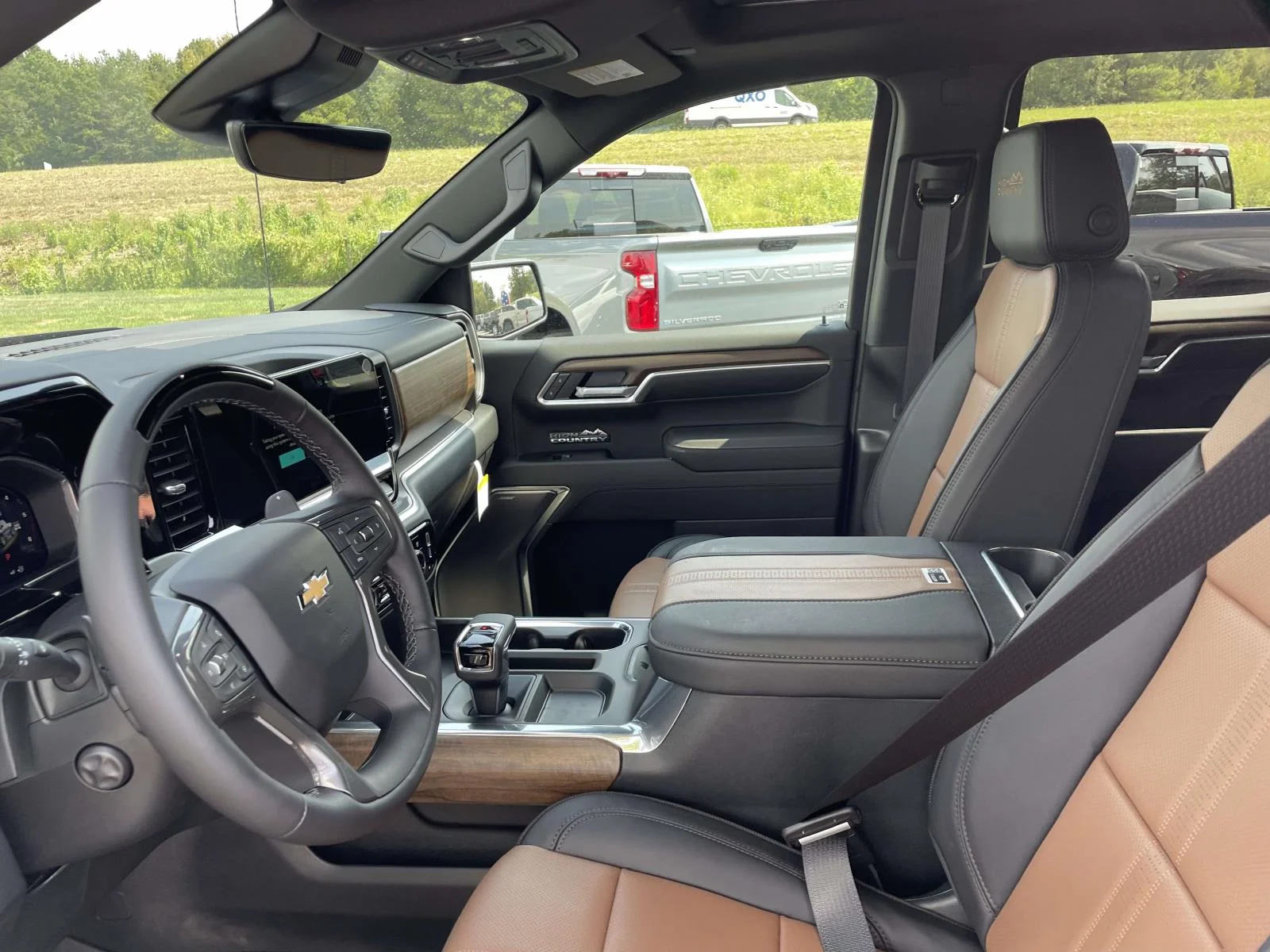 New 2026 Black Chevrolet High Country image 20