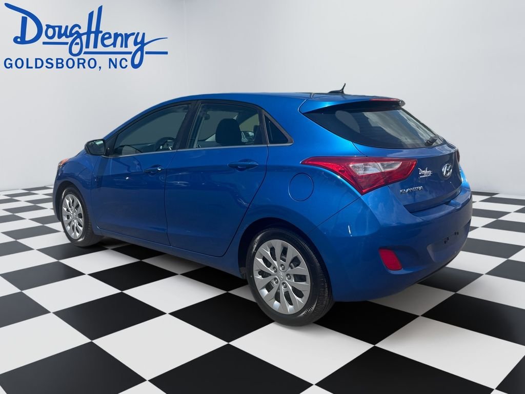 Used 2017 Blue Hyundai Base image 3