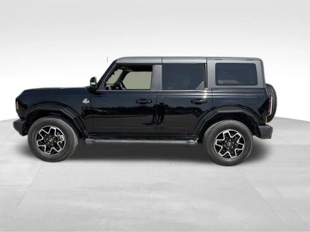 Used 2024 Black Ford Outer Banks image 6