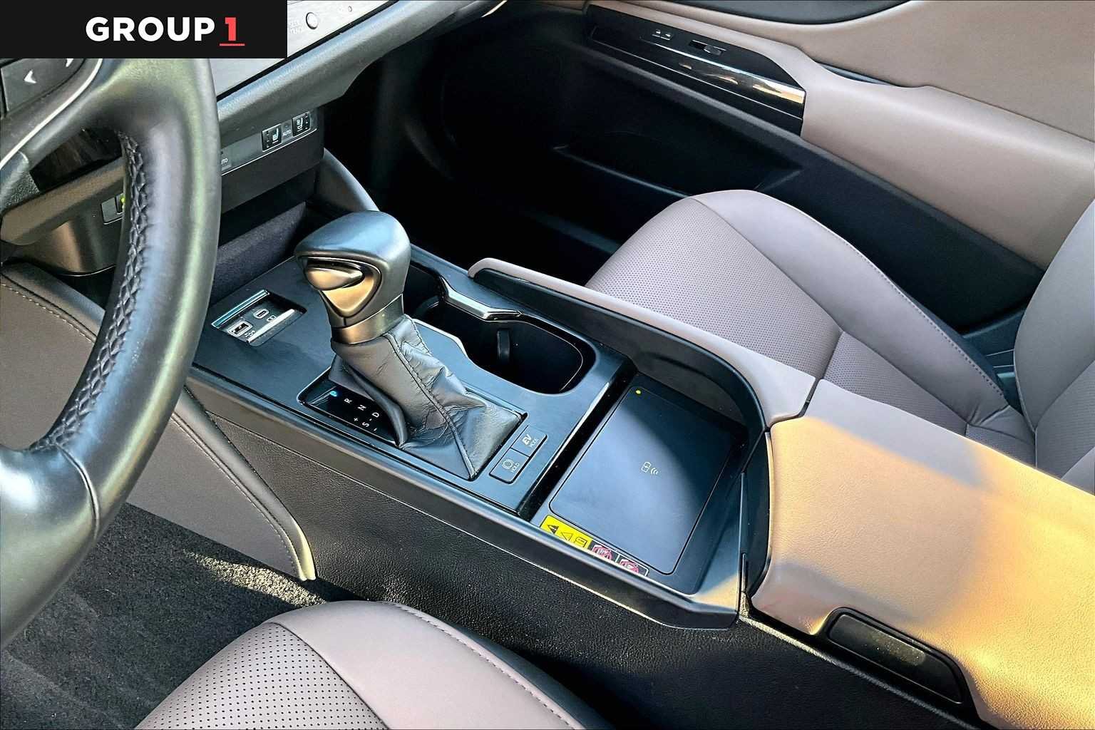 Used 2025 Iridium Lexus  image 14