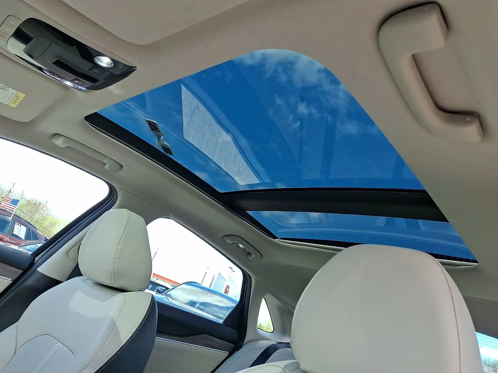 Used 2022 Ebony Black Kia EX image 15