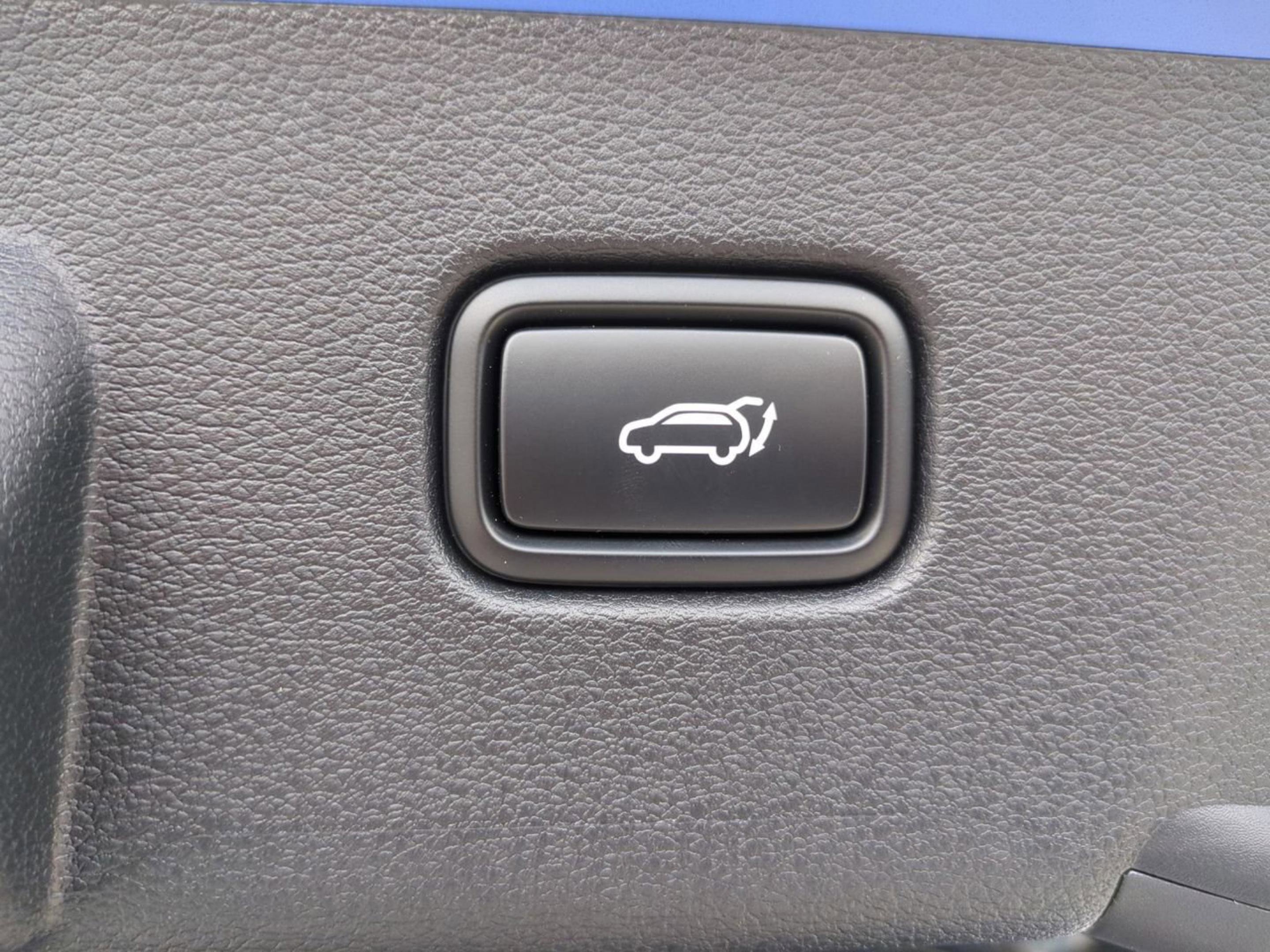 2026 Kia Sportage SX - Photo 15
