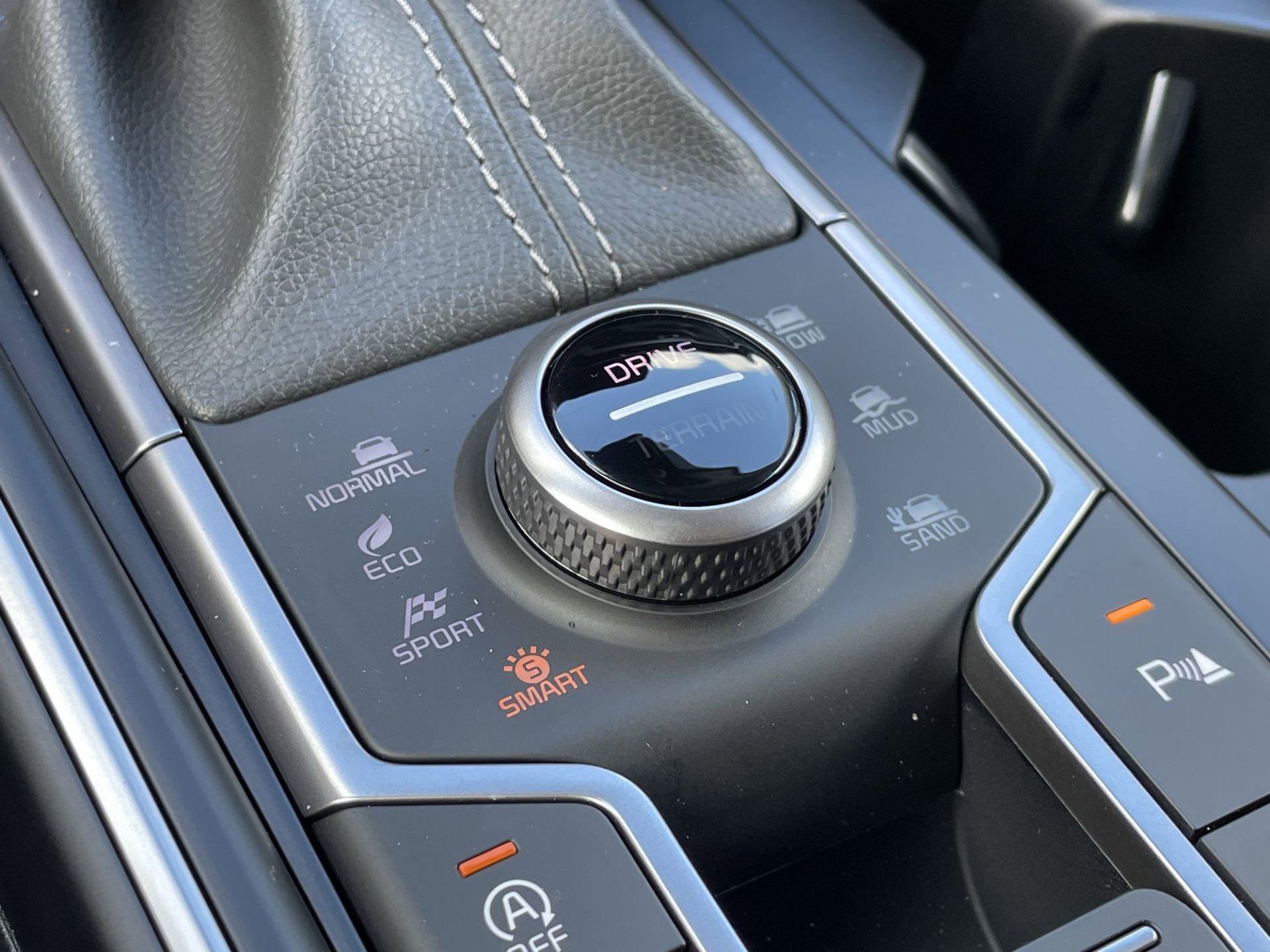 2026 Kia Sorento X-Line EX - Photo 27