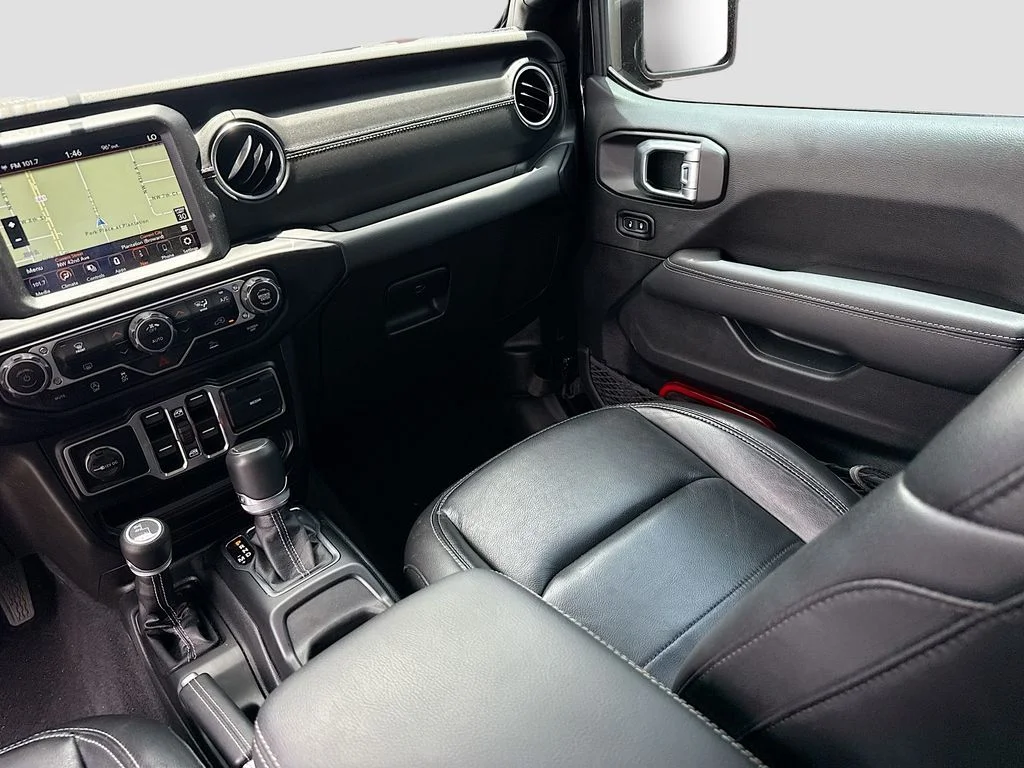 Used 2023 Black Jeep Overland image 25