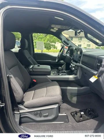 New 2026 Agate Black Metallic Ford XLT image 29
