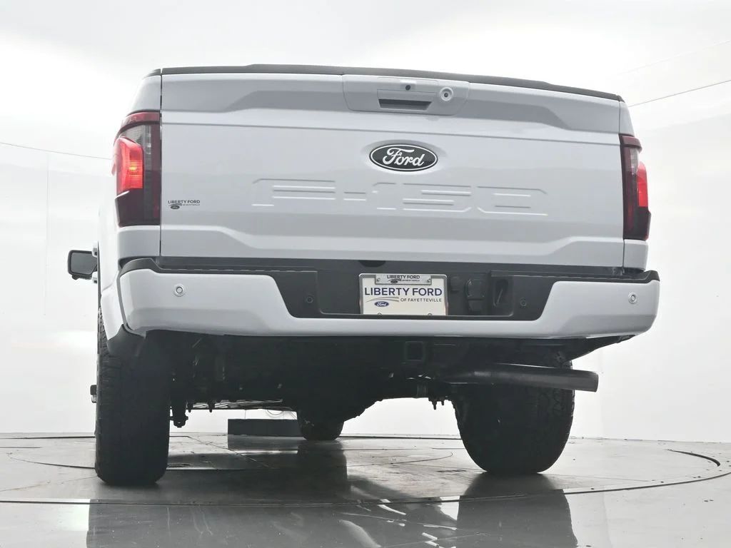 New 2026 Oxford White Ford XLT image 50