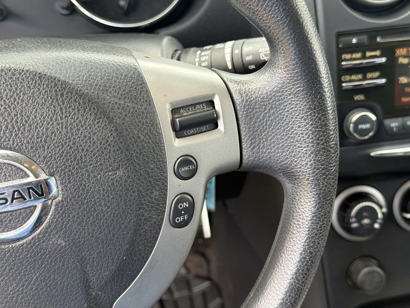 Used 2013 Blue Nissan FWD 4dr S image 23